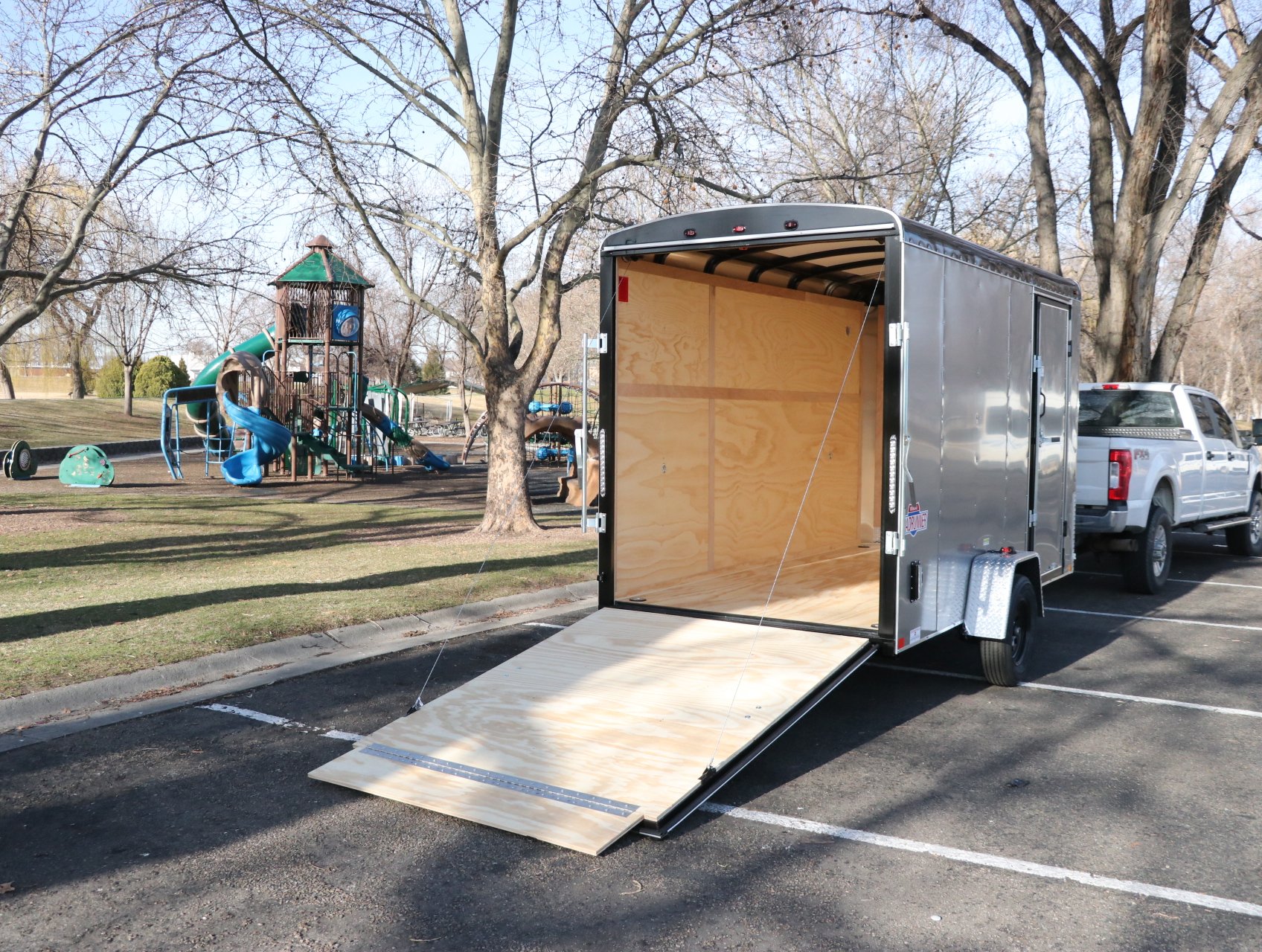 Trailer open