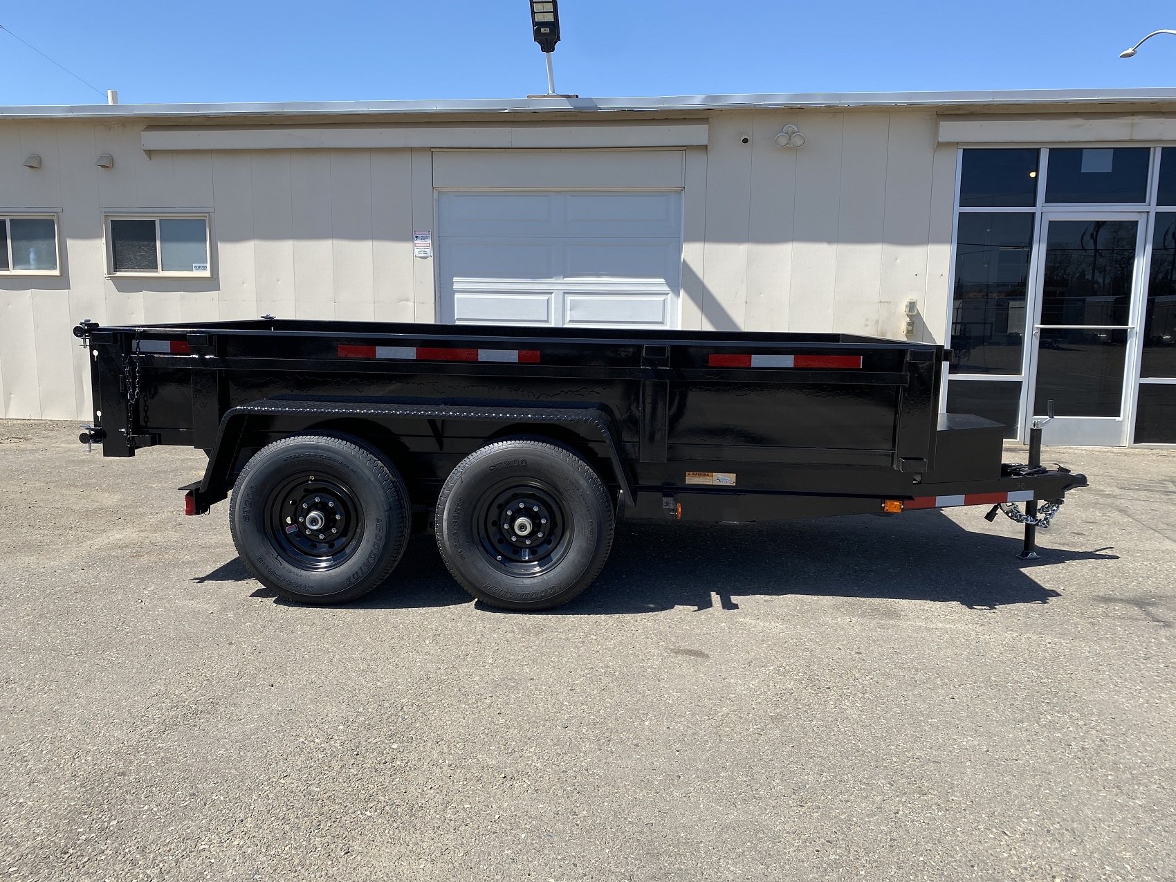 Dump trailer
